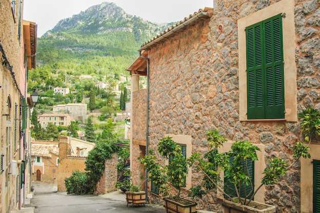 Taormina Village